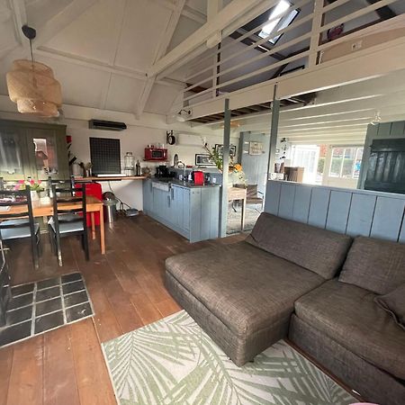 Holiday Cottage De Garage Inn Hank エクステリア 写真
