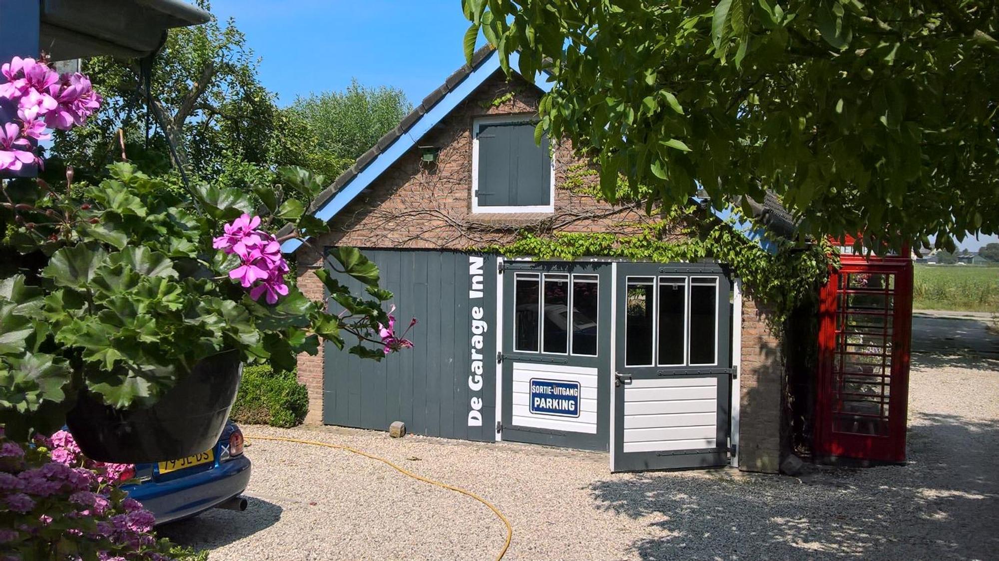 Holiday Cottage De Garage Inn Hank エクステリア 写真