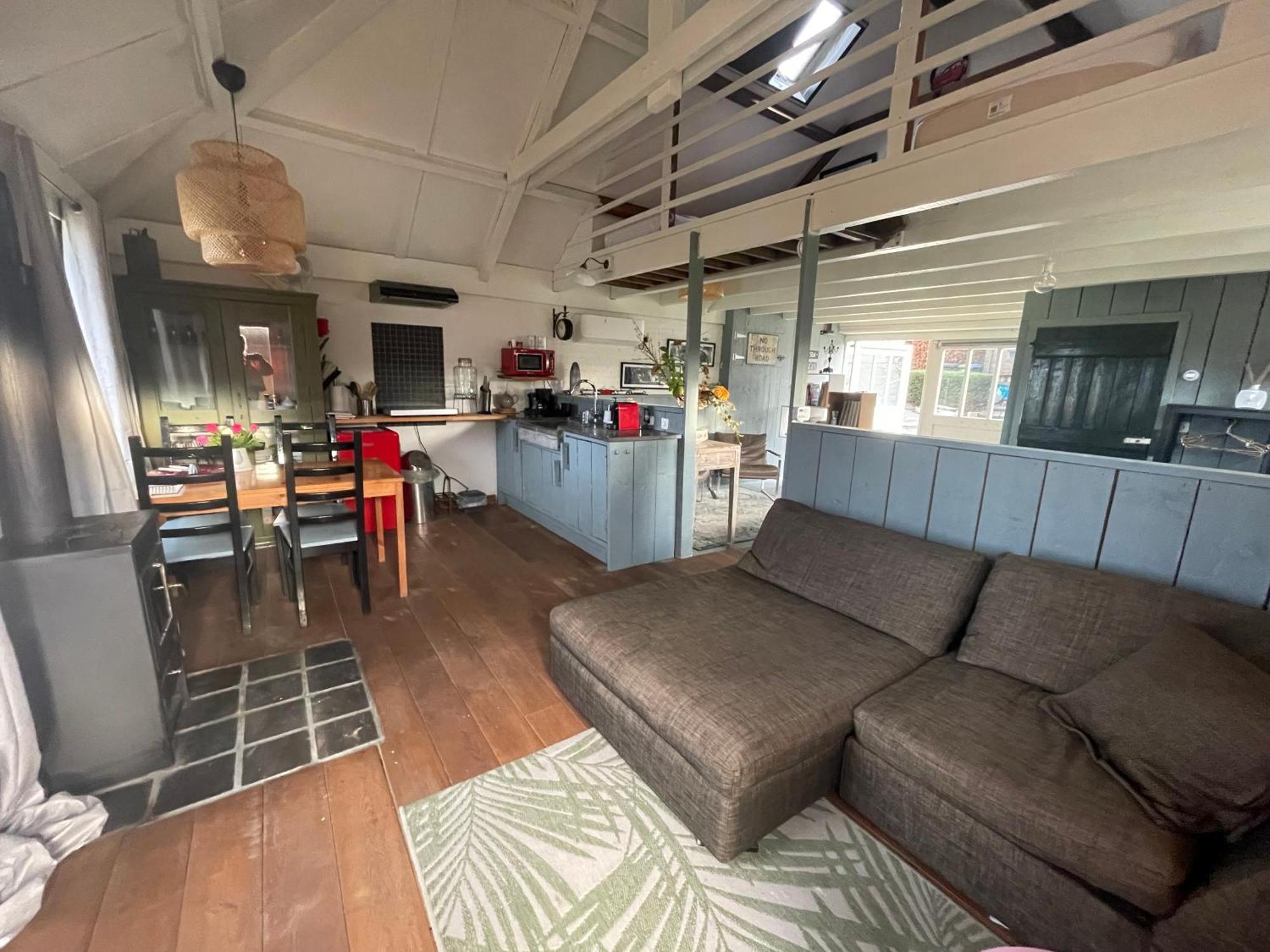 Holiday Cottage De Garage Inn Hank エクステリア 写真